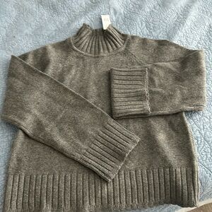 New with tags Heather grey sweater